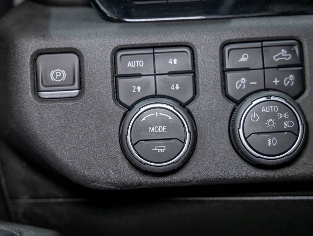 Chevrolet Silverado 2500HD  2024 à St-Jérôme, Québec - 28 - w1024h768px