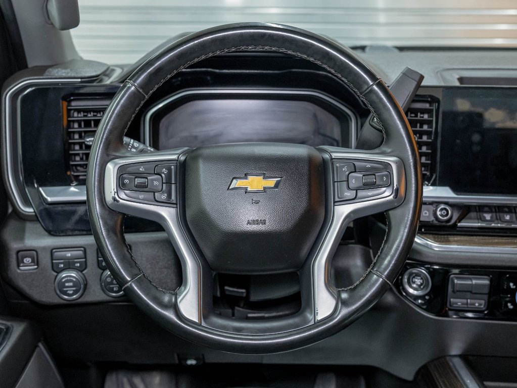 Chevrolet Silverado 2500HD  2024 à St-Jérôme, Québec - 12 - w1024h768px