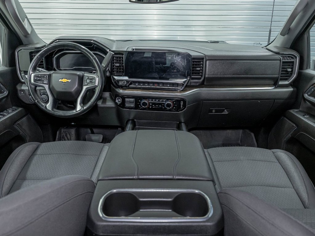 2024 Chevrolet Silverado 2500HD in St-Jérôme, Quebec - 11 - w1024h768px