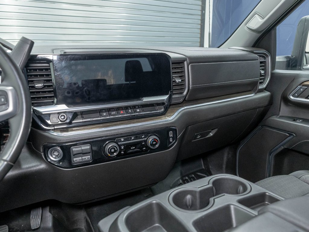 Chevrolet Silverado 2500HD  2024 à St-Jérôme, Québec - 20 - w1024h768px