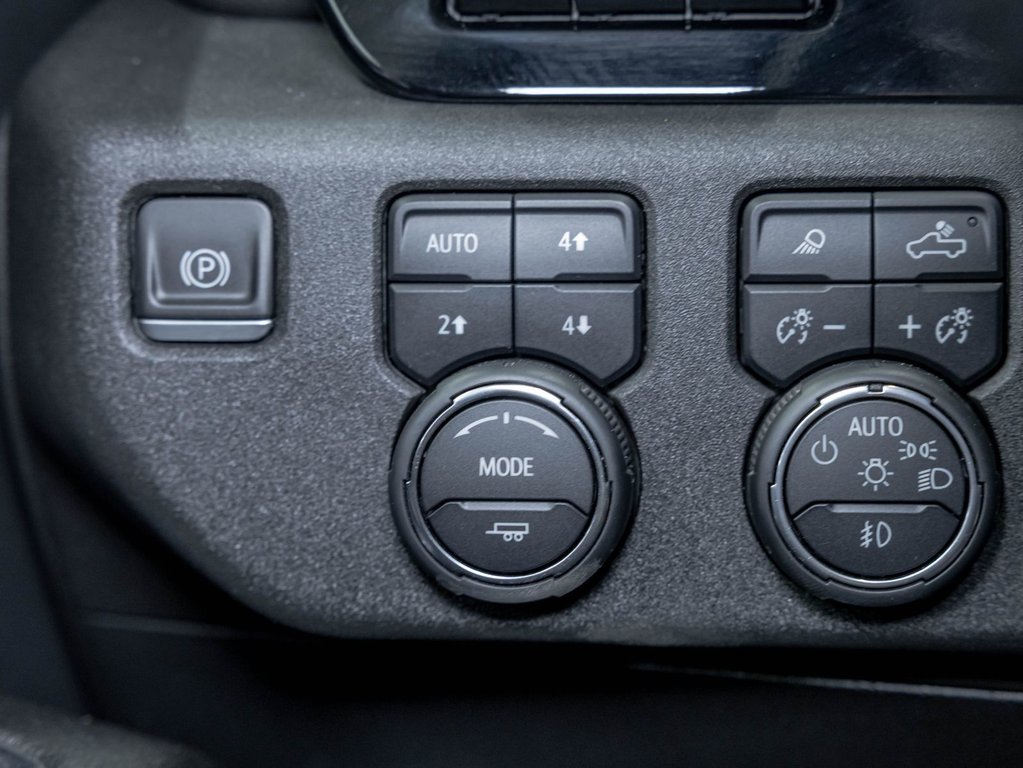 2024 Chevrolet Silverado 2500HD in St-Jérôme, Quebec - 25 - w1024h768px