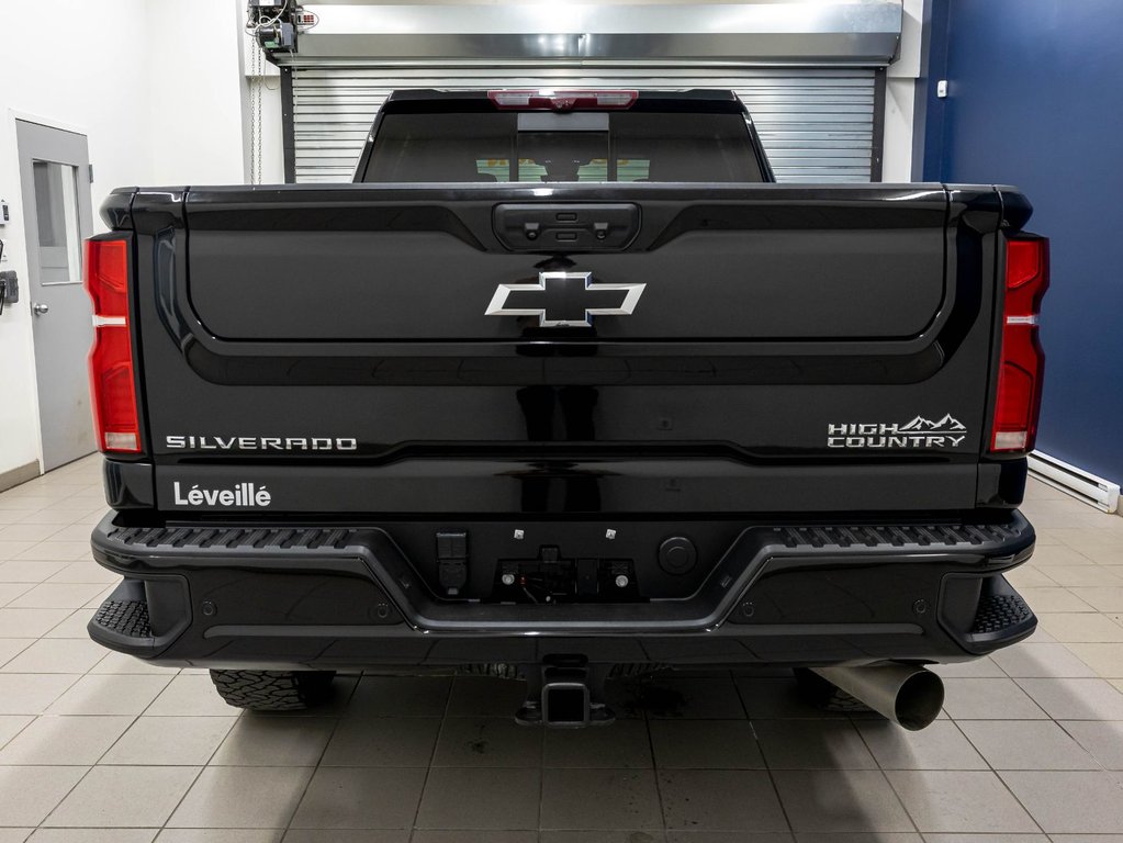 2024 Chevrolet Silverado 2500HD in St-Jérôme, Quebec - 9 - w1024h768px