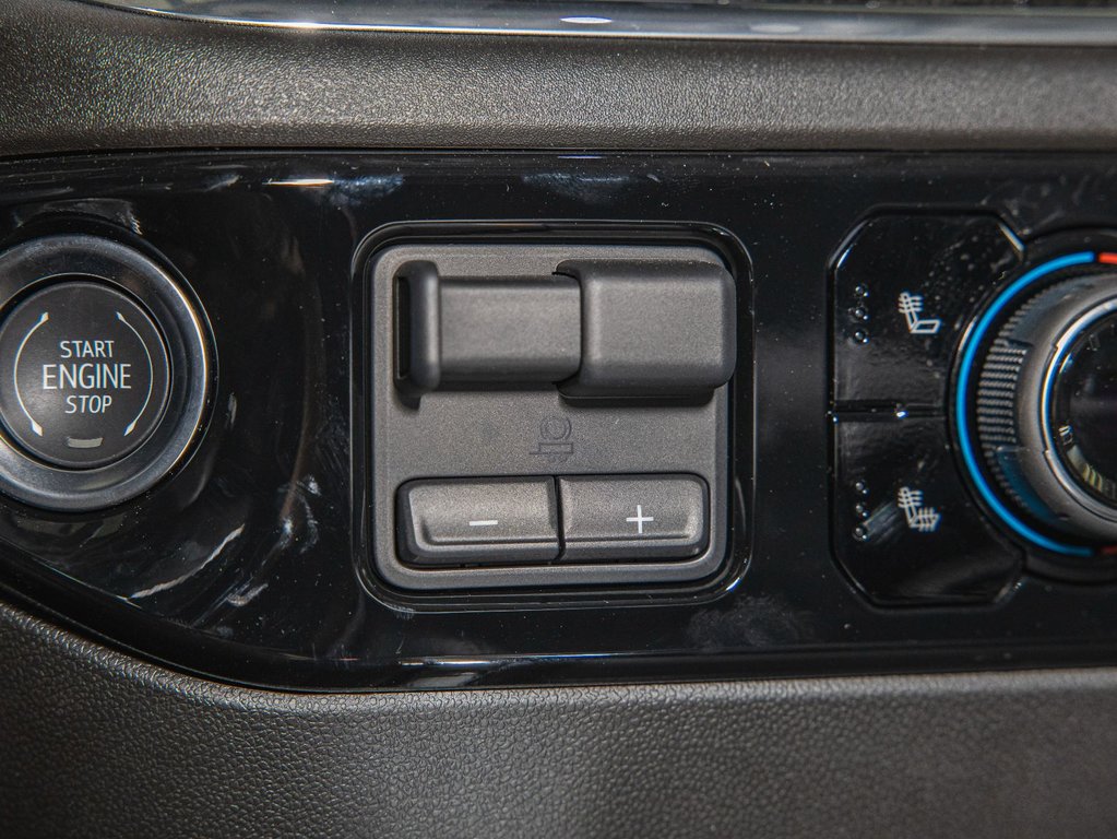 Chevrolet SILVERADO 2500 HD  2025 à St-Jérôme, Québec - 25 - w1024h768px
