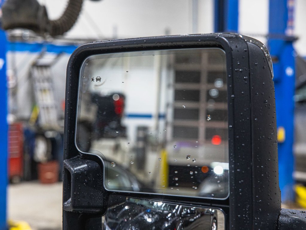 Chevrolet Silverado 3500 HD  2026 à St-Jérôme, Québec - 35 - w1024h768px