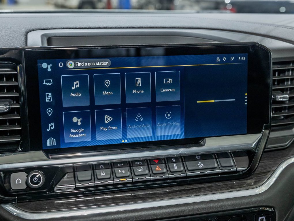 2026 Chevrolet Silverado 3500 HD in St-Jérôme, Quebec - 18 - w1024h768px