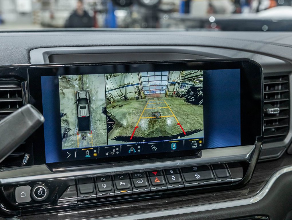 2026 Chevrolet Silverado 3500 HD in St-Jérôme, Quebec - 19 - w1024h768px