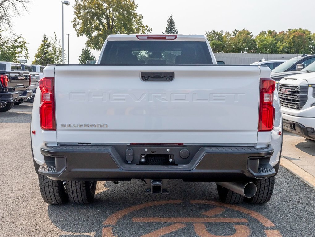 Chevrolet Silverado 3500HD  2025 à St-Jérôme, Québec - 8 - w1024h768px