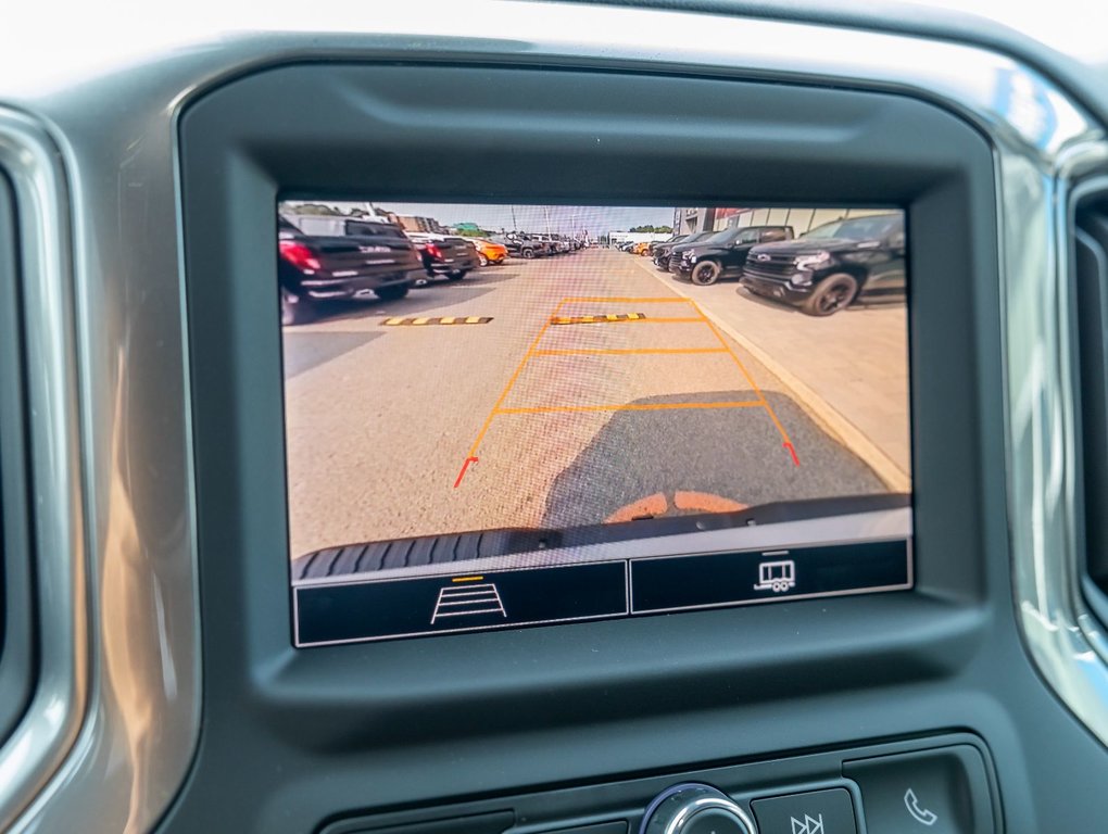 2025 Chevrolet Silverado 3500HD in St-Jérôme, Quebec - 19 - w1024h768px