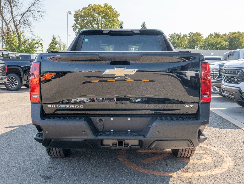 Chevrolet Silverado EV  2024 à St-Jérôme, Québec - 8 - w1024h768px