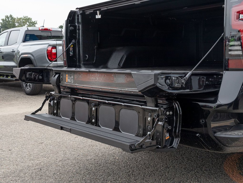 Chevrolet Silverado EV  2024 à St-Jérôme, Québec - 11 - w1024h768px