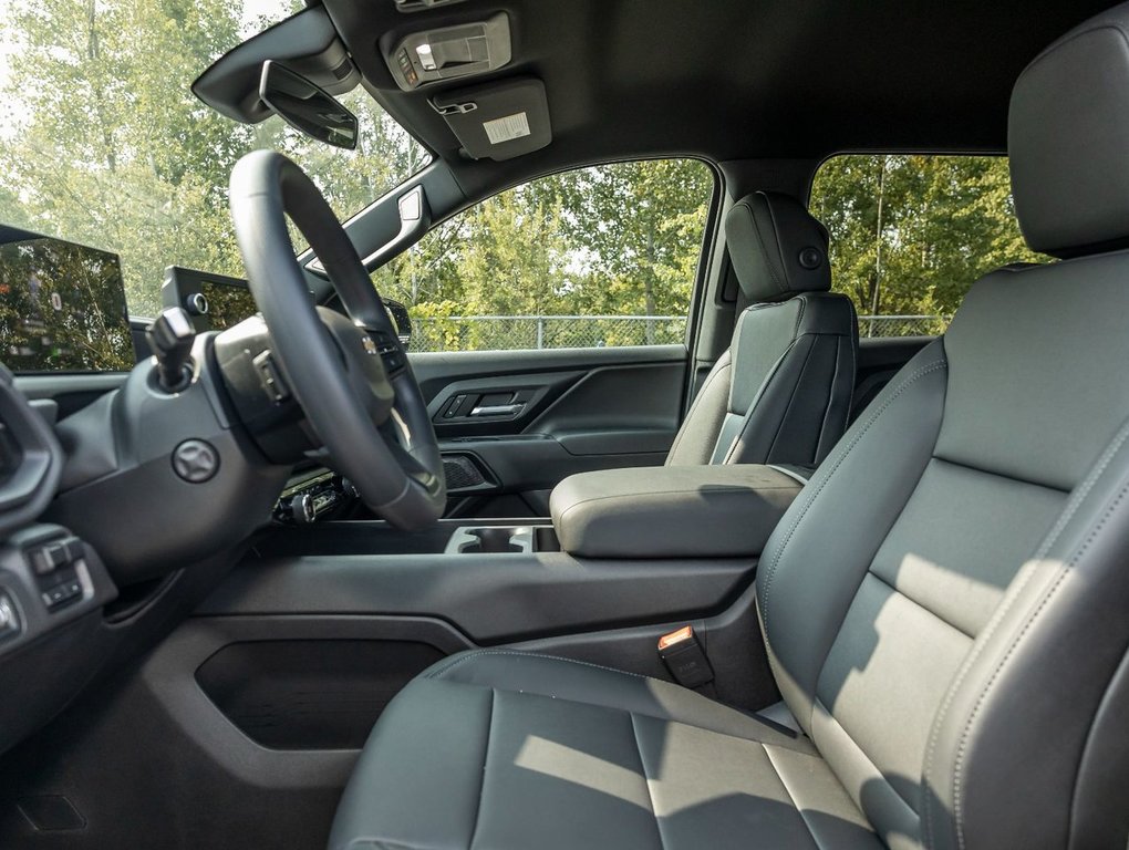 Chevrolet Silverado EV  2024 à St-Jérôme, Québec - 11 - w1024h768px