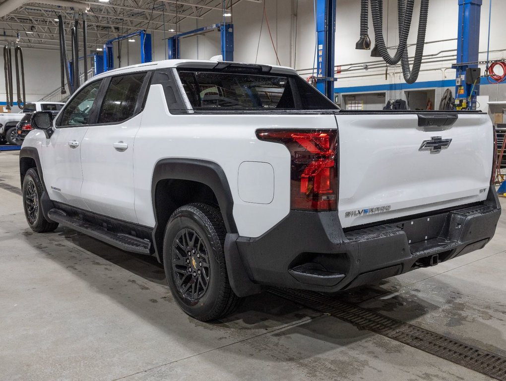 Chevrolet Silverado EV  2024 à St-Jérôme, Québec - 5 - w1024h768px