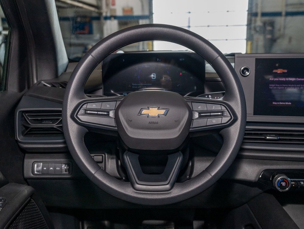 Chevrolet Silverado EV  2025 à St-Jérôme, Québec - 13 - w1024h768px