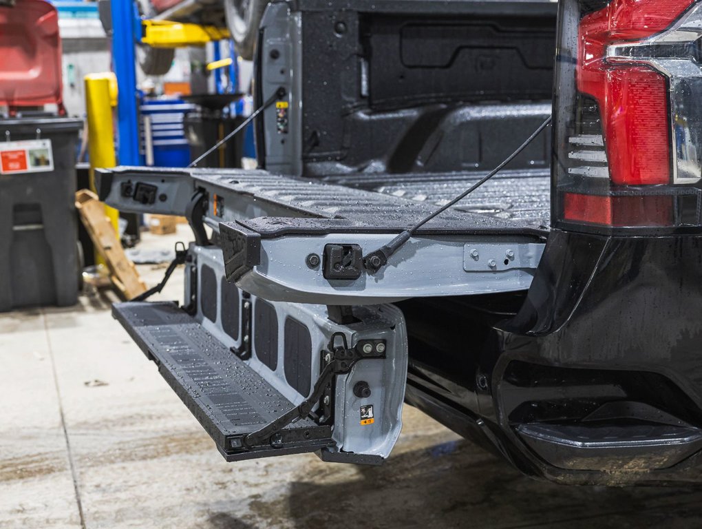 Chevrolet Silverado EV  2025 à St-Jérôme, Québec - 9 - w1024h768px