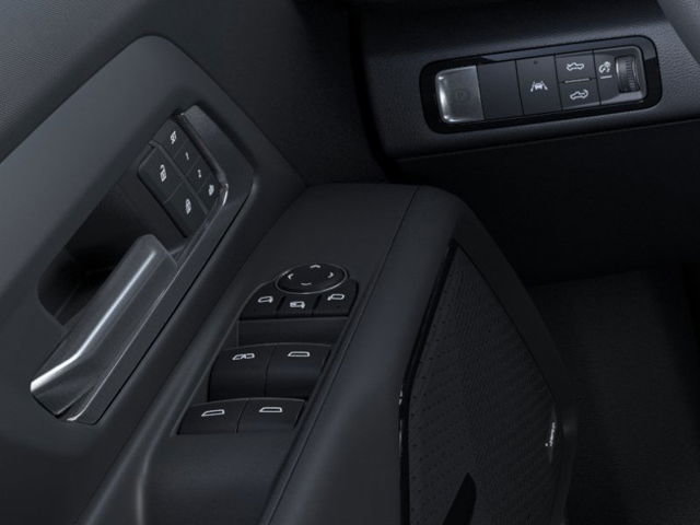 2025 Chevrolet Silverado EV in St-Jérôme, Quebec - 21 - w1024h768px