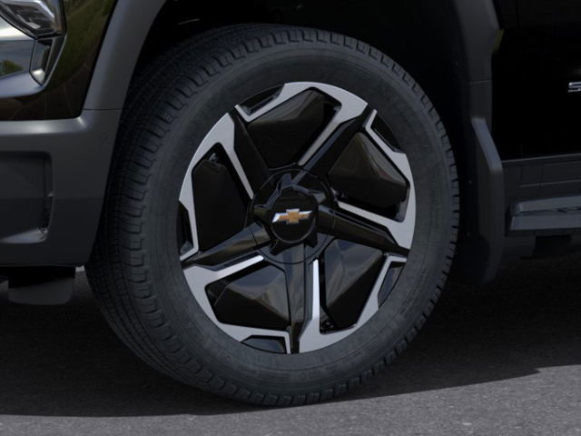 2025 Chevrolet Silverado EV in St-Jérôme, Quebec - 8 - w1024h768px