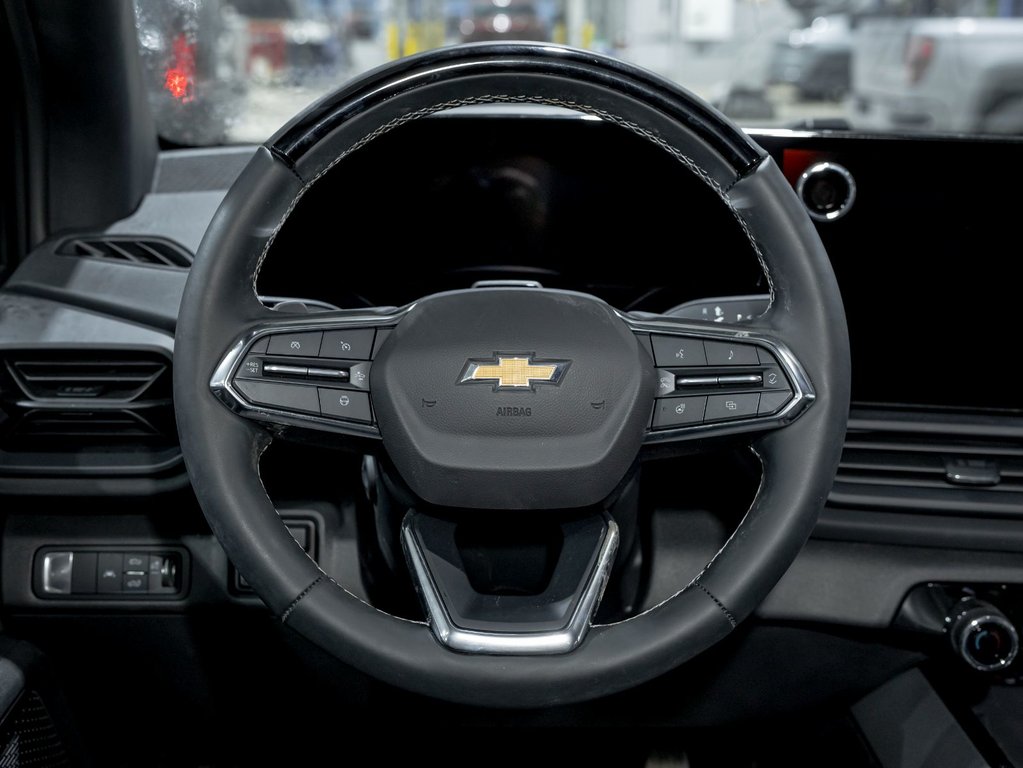 2025 Chevrolet Silverado EV in St-Jérôme, Quebec - 13 - w1024h768px