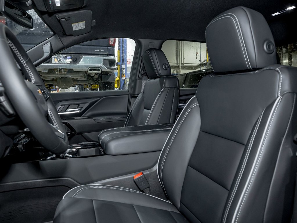 Chevrolet Silverado EV  2026 à St-Jérôme, Québec - 11 - w1024h768px