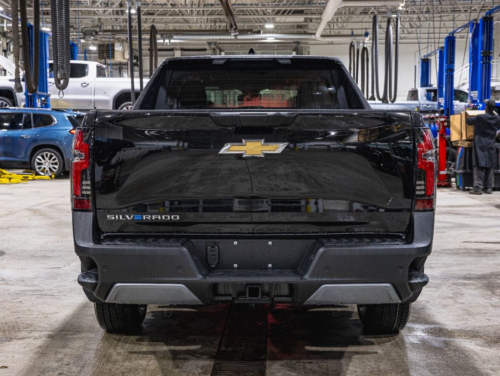 Chevrolet Silverado EV  2026 à St-Jérôme, Québec - 8 - w1024h768px