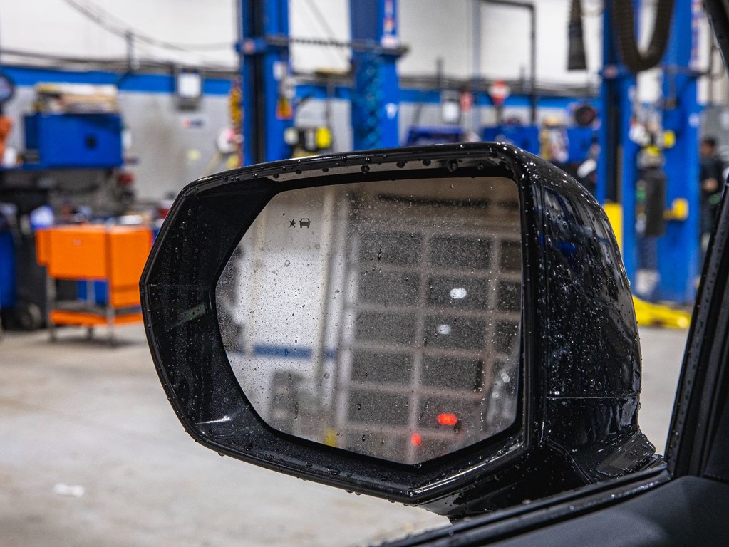 Chevrolet Silverado EV  2026 à St-Jérôme, Québec - 30 - w1024h768px