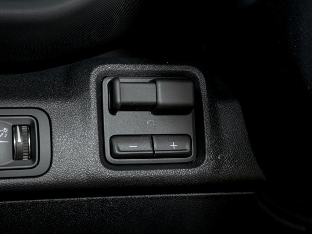 Chevrolet Silverado EV  2026 à St-Jérôme, Québec - 22 - w1024h768px