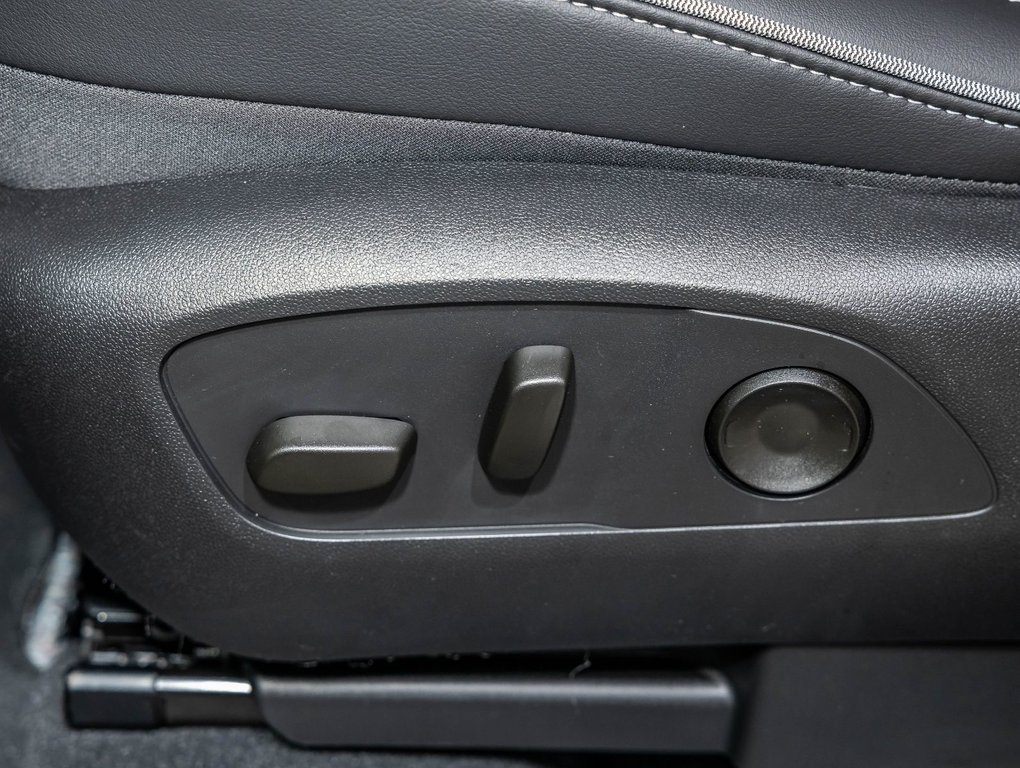 Chevrolet Silverado EV  2026 à St-Jérôme, Québec - 23 - w1024h768px