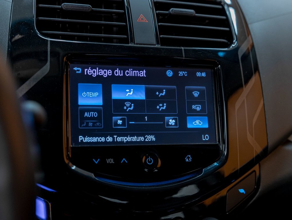 2015 Chevrolet Spark EV in St-Jérôme, Quebec - 14 - w1024h768px