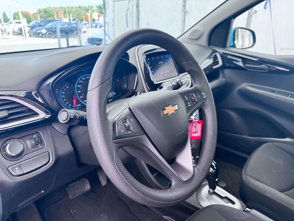 Chevrolet Spark  2021 à St-Jérôme, Québec - 3 - w1024h768px