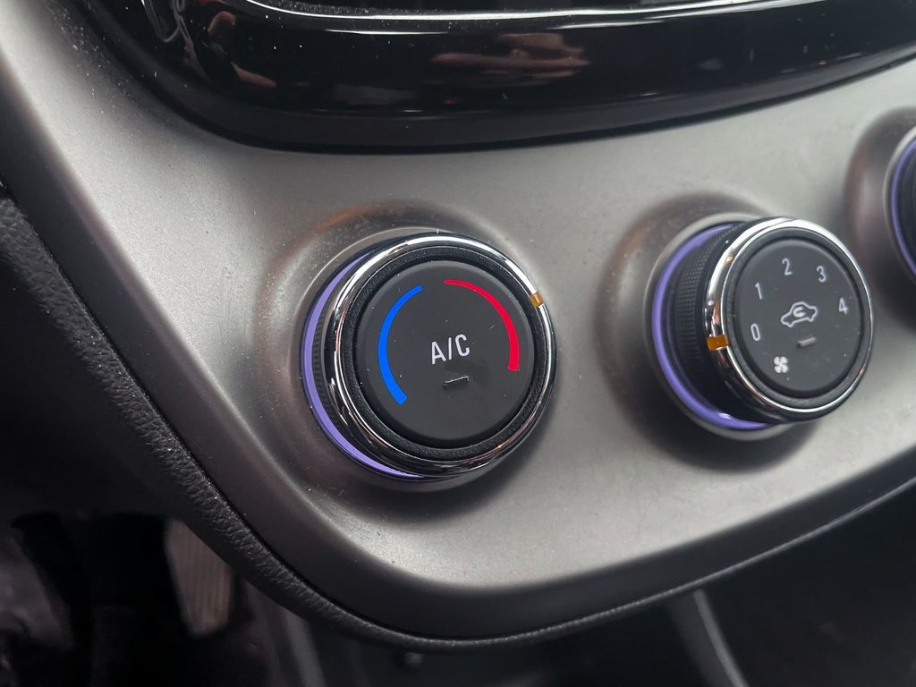 2022 Chevrolet Spark in St-Jérôme, Quebec - 13 - w1024h768px