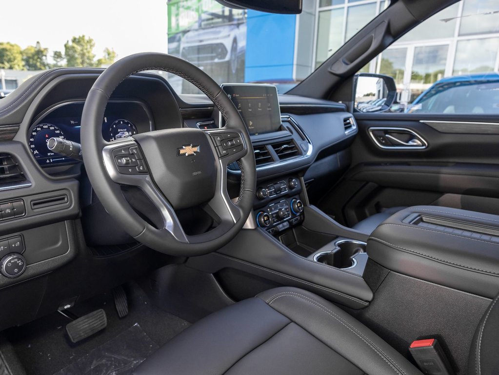 Chevrolet Suburban  2024 à St-Jérôme, Québec - 13 - w1024h768px