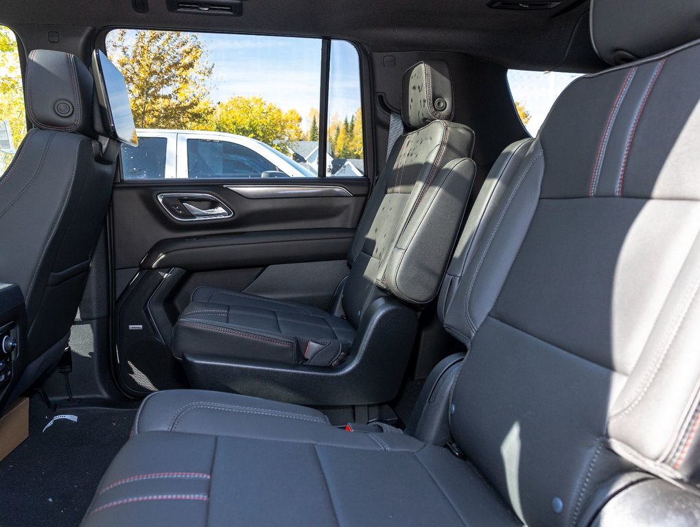 2024 Chevrolet Suburban in St-Jérôme, Quebec - 33 - w1024h768px