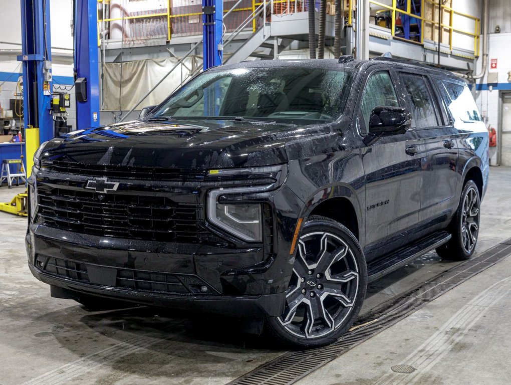 Chevrolet Suburban  2025 à St-Jérôme, Québec - 1 - w1024h768px