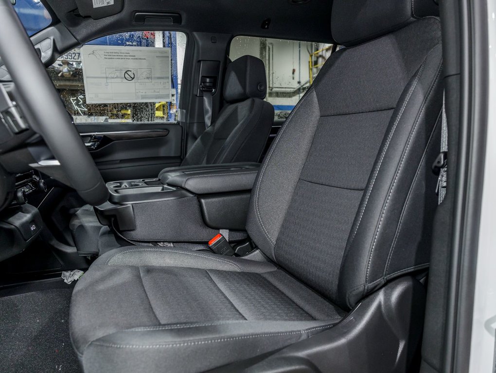 Chevrolet Suburban  2025 à St-Jérôme, Québec - 11 - w1024h768px
