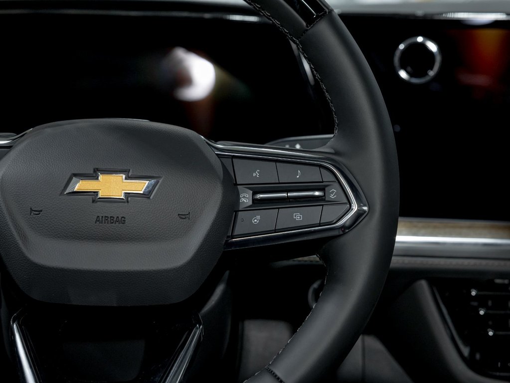 2026 Chevrolet Suburban in St-Jérôme, Quebec - 17 - w1024h768px