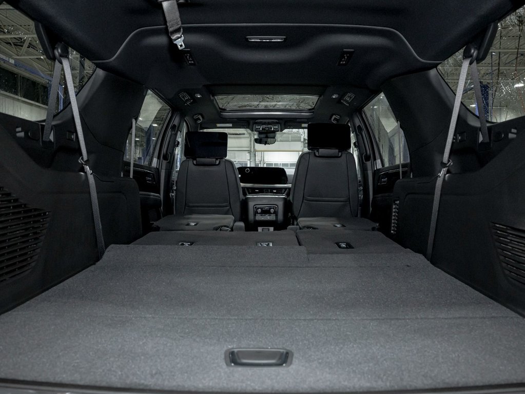 2026 Chevrolet Suburban in St-Jérôme, Quebec - 39 - w1024h768px