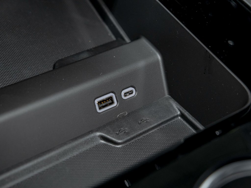 2026 Chevrolet Suburban in St-Jérôme, Quebec - 30 - w1024h768px