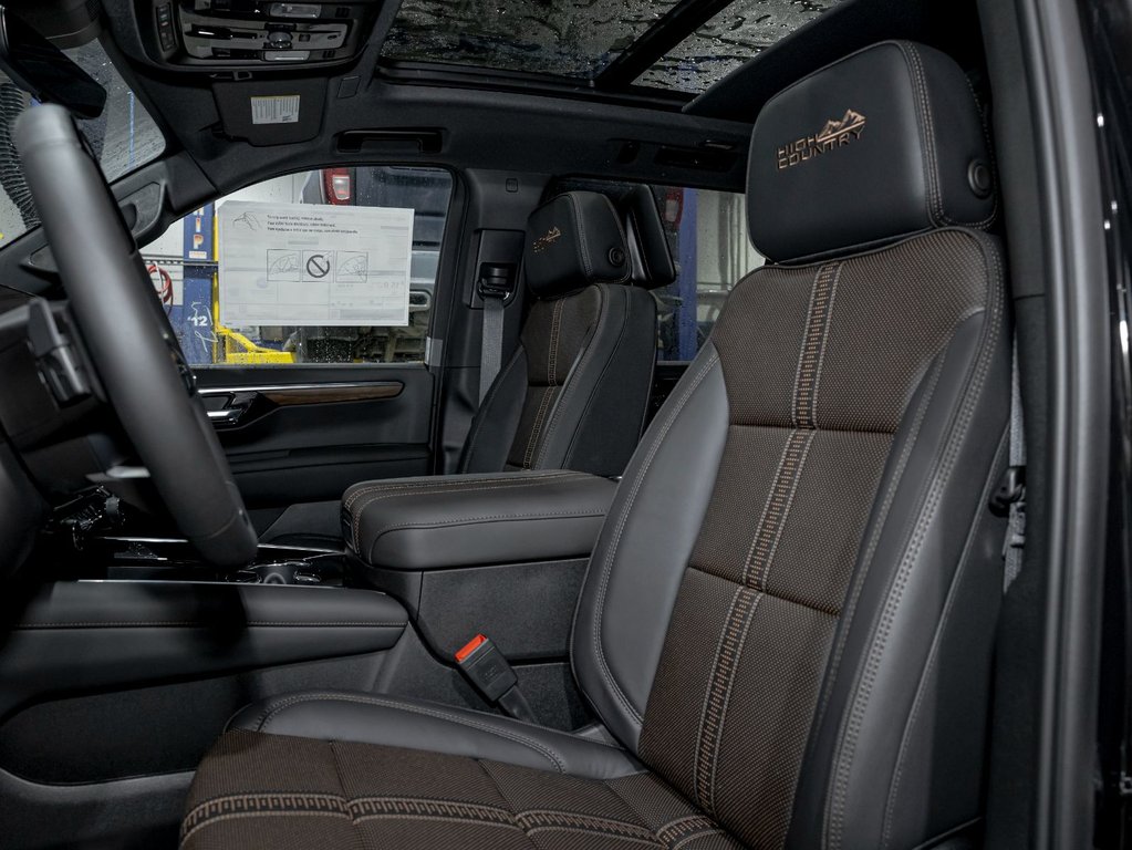 2026 Chevrolet Suburban in St-Jérôme, Quebec - 11 - w1024h768px