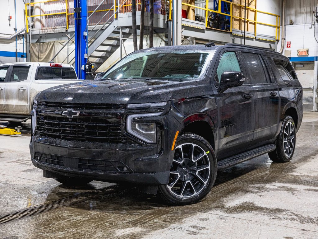 Chevrolet Suburban  2026 à St-Jérôme, Québec - 1 - w1024h768px