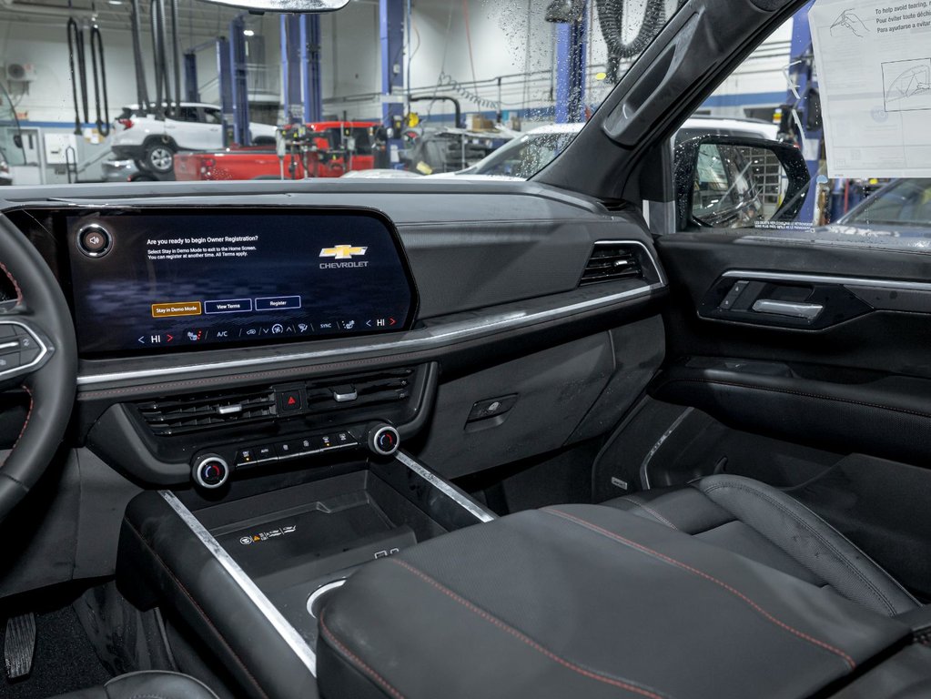 Chevrolet Suburban  2026 à St-Jérôme, Québec - 23 - w1024h768px