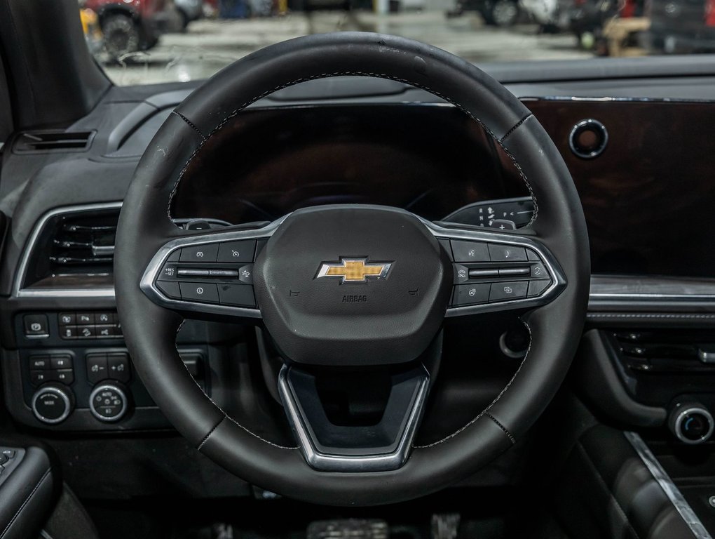 Chevrolet Suburban  2026 à St-Jérôme, Québec - 13 - w1024h768px