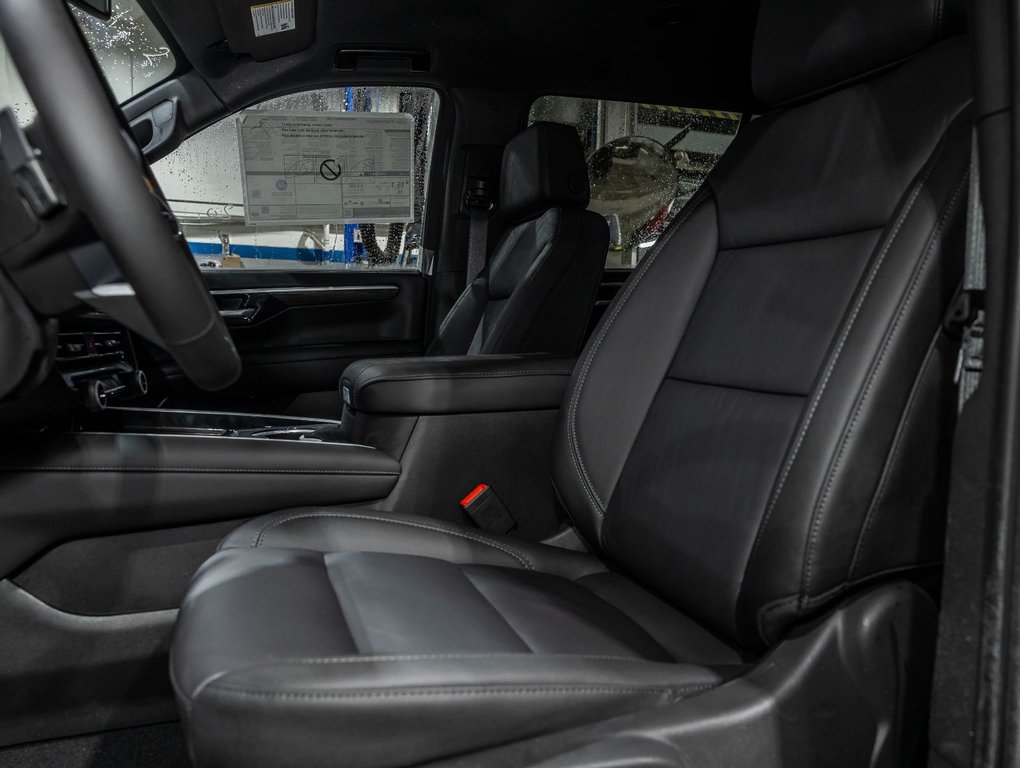 Chevrolet Suburban  2026 à St-Jérôme, Québec - 11 - w1024h768px