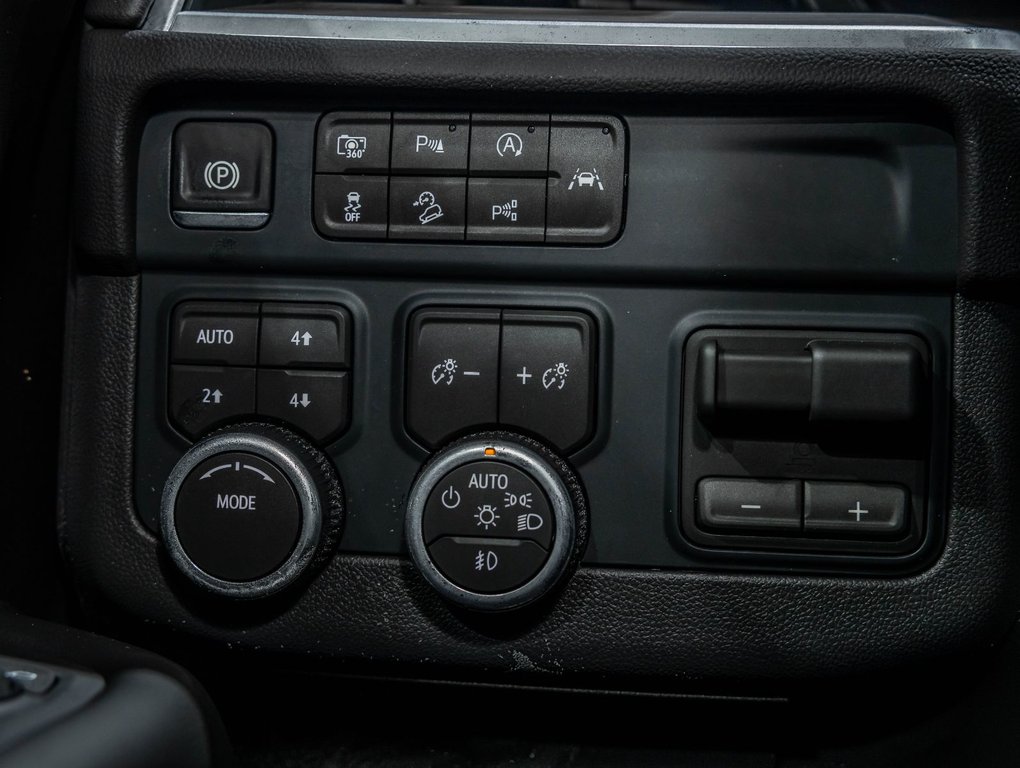 Chevrolet Suburban  2026 à St-Jérôme, Québec - 23 - w1024h768px