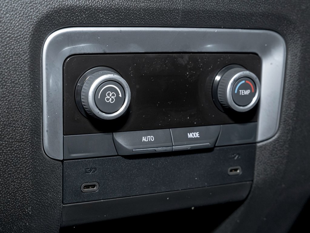 Chevrolet Suburban  2026 à St-Jérôme, Québec - 29 - w1024h768px