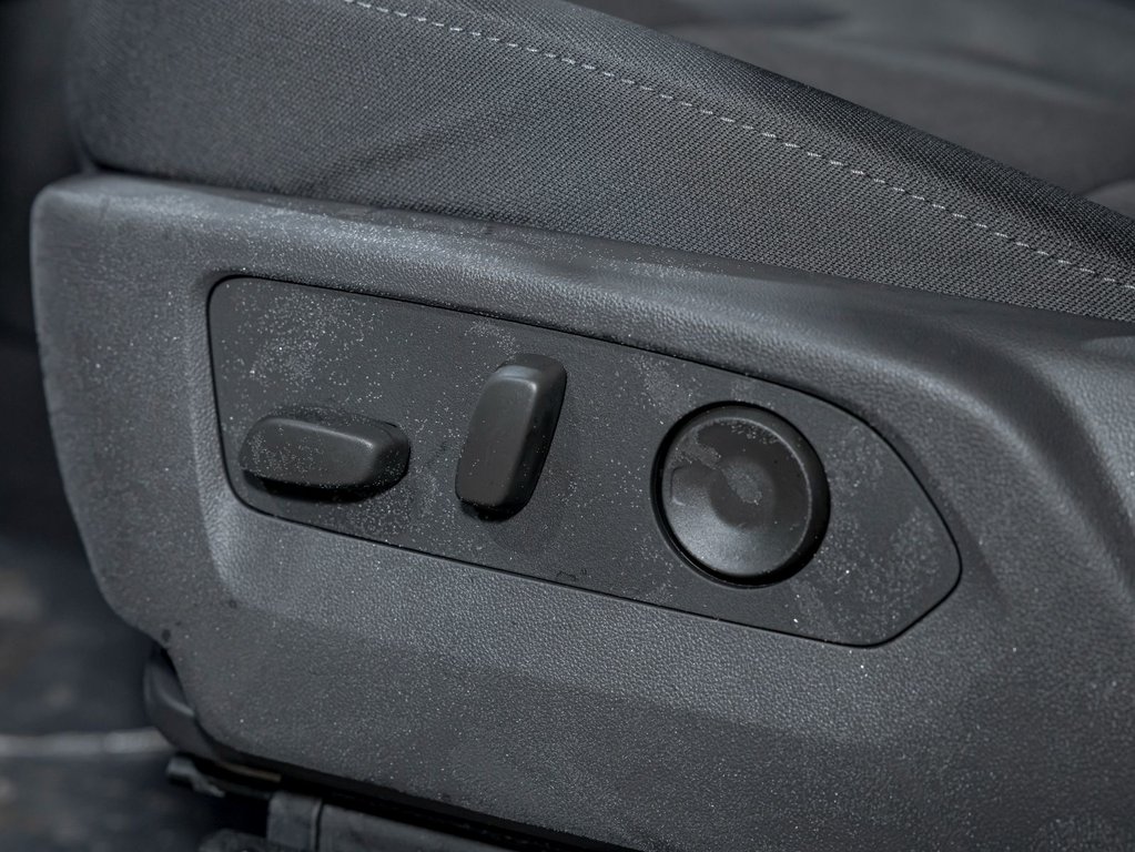 Chevrolet Suburban  2026 à St-Jérôme, Québec - 24 - w1024h768px