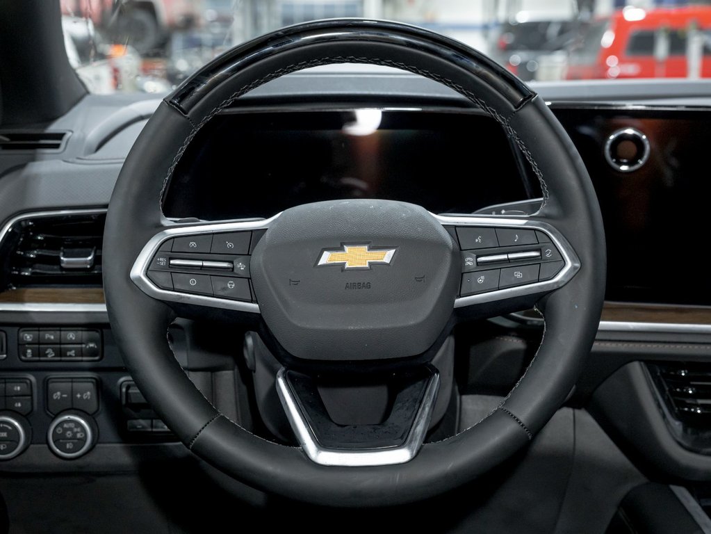 Chevrolet Suburban  2026 à St-Jérôme, Québec - 15 - w1024h768px