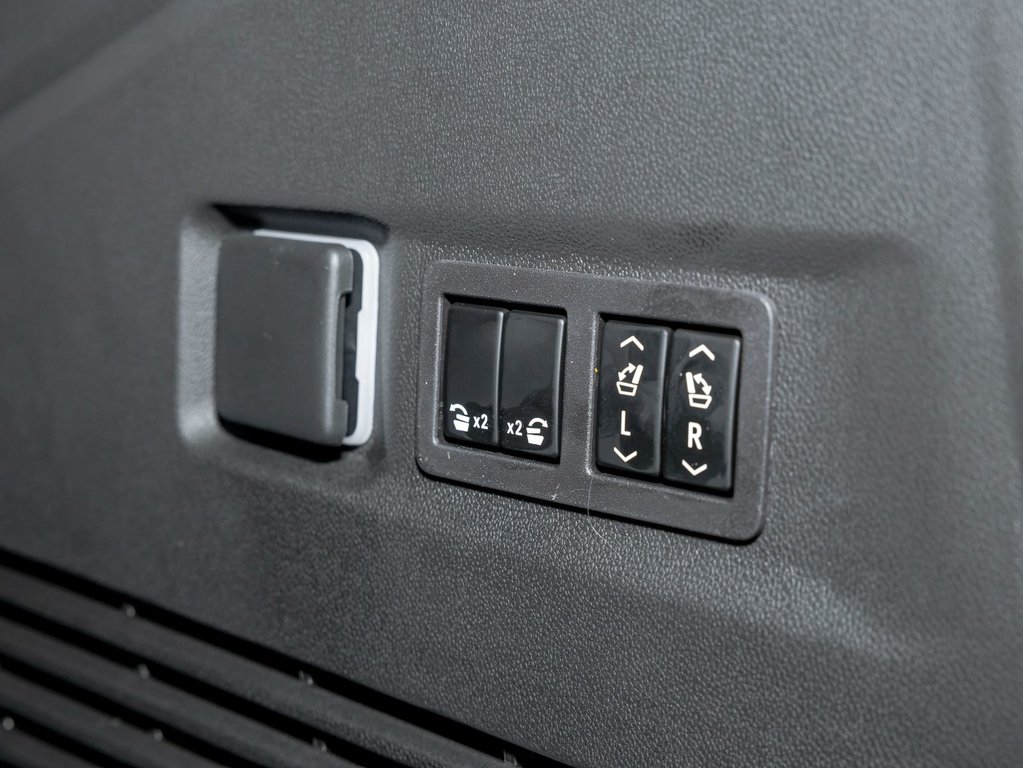 Chevrolet Suburban  2026 à St-Jérôme, Québec - 36 - w1024h768px