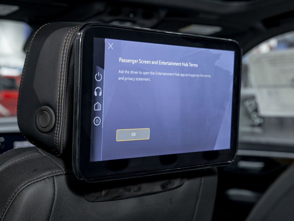 Chevrolet Suburban  2026 à St-Jérôme, Québec - 12 - w1024h768px