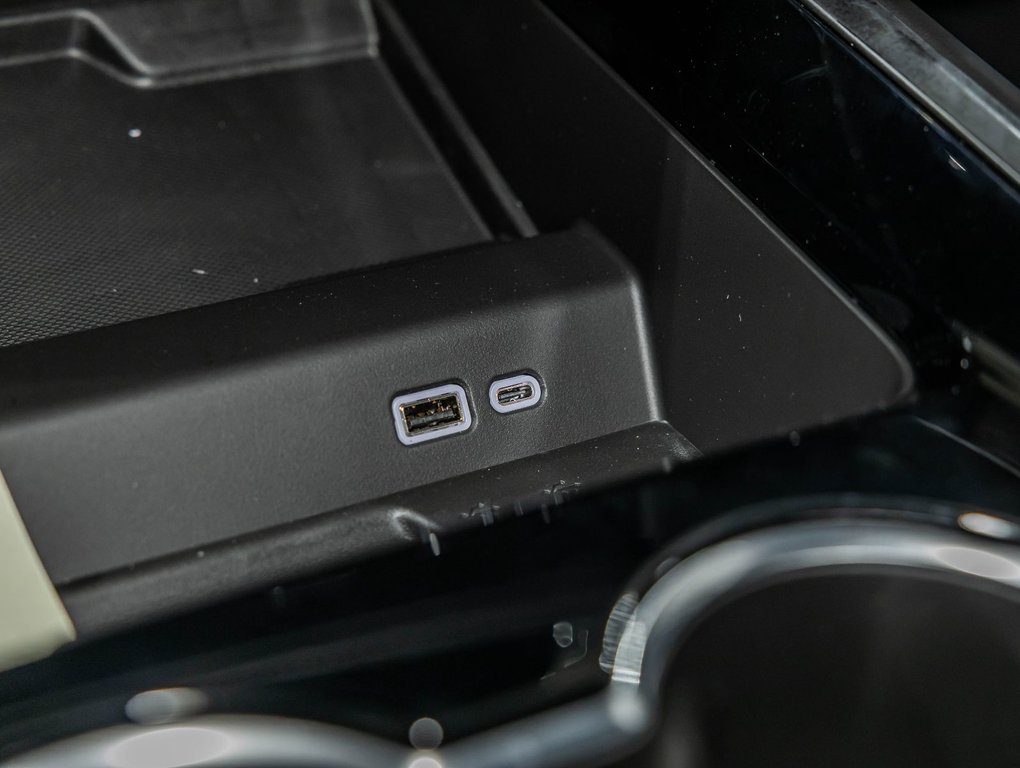 Chevrolet Suburban  2026 à St-Jérôme, Québec - 27 - w1024h768px