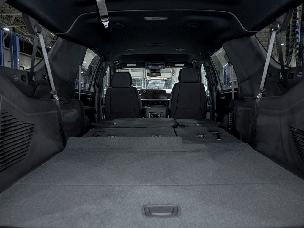 2026 Chevrolet Suburban in St-Jérôme, Quebec - 30 - w1024h768px