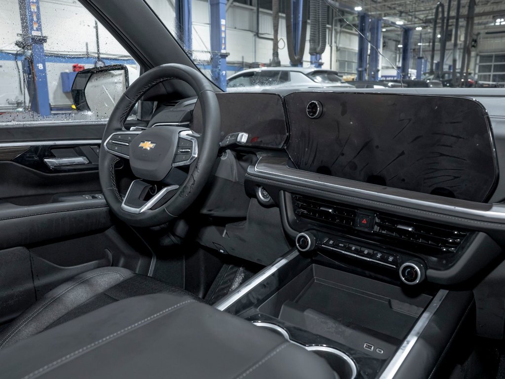2026 Chevrolet Suburban in St-Jérôme, Quebec - 24 - w1024h768px
